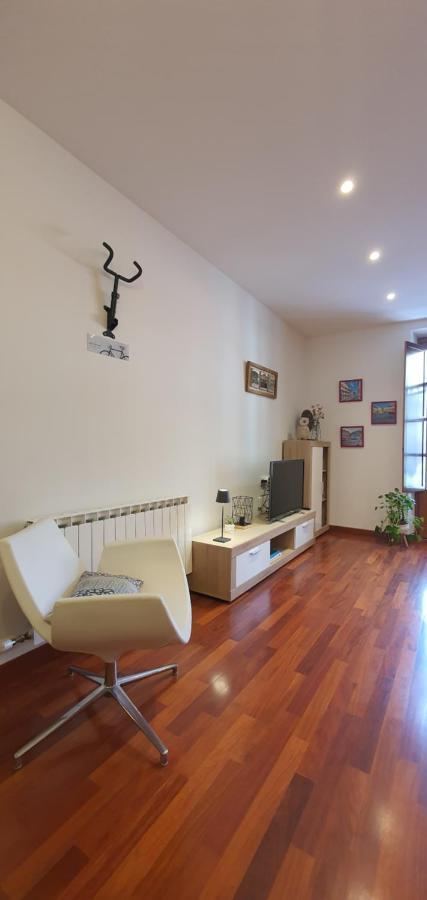 El Mussol De La Camprodon, Balconets Amb Vistes A La Placa Apartament *